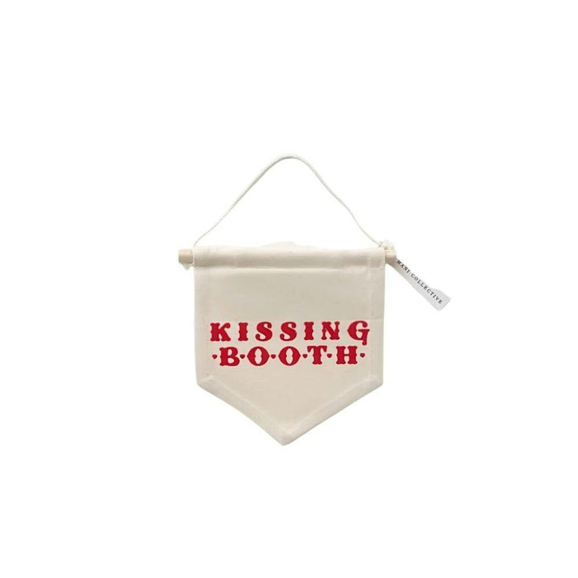 Kissing Booth Hang Sign - 2 Color Options