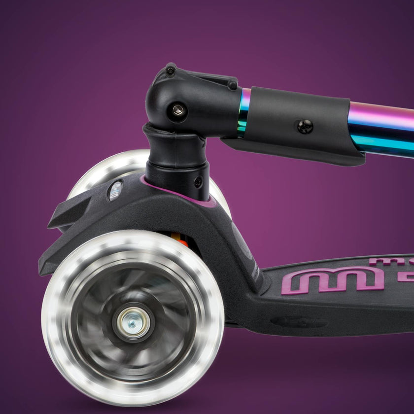 Micro Maxi Foldable LED Neochrome Scooter