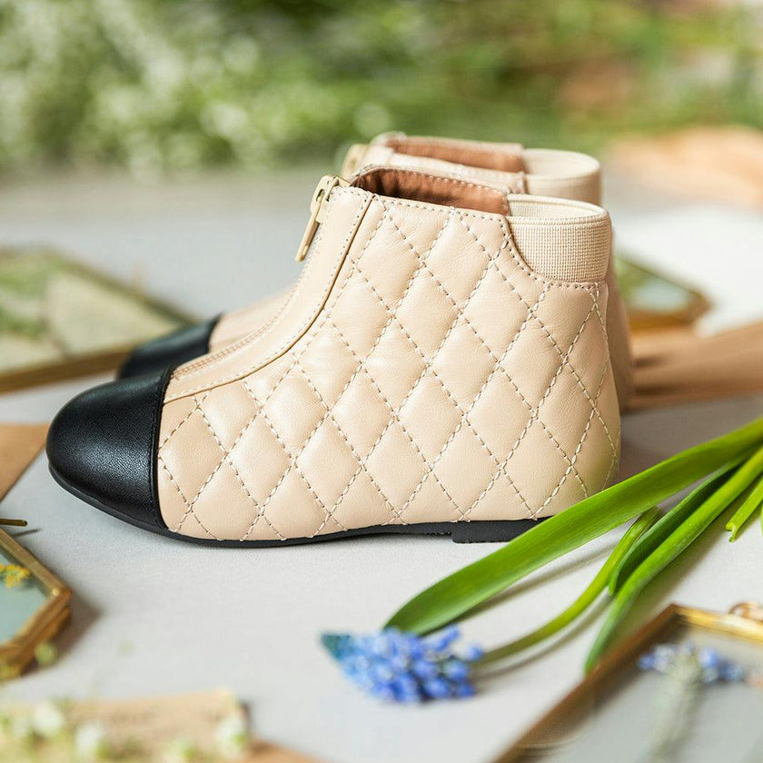 Nicole Boot