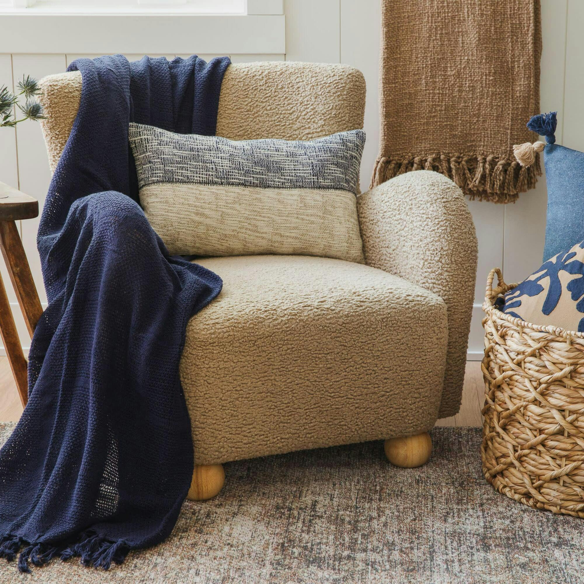 Deep Current Knit Throw