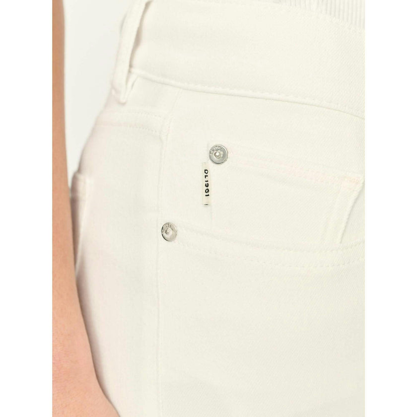 Mara Straight Mid Rise Instasculpt 27" Jeans | White