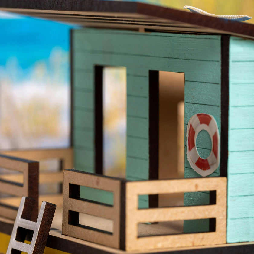 Mini Hut