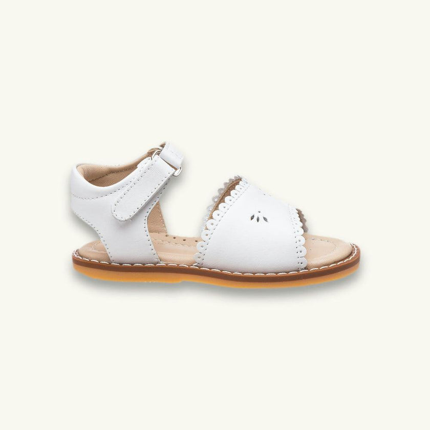 Toddler Classic Scallop Sandal | White Leather