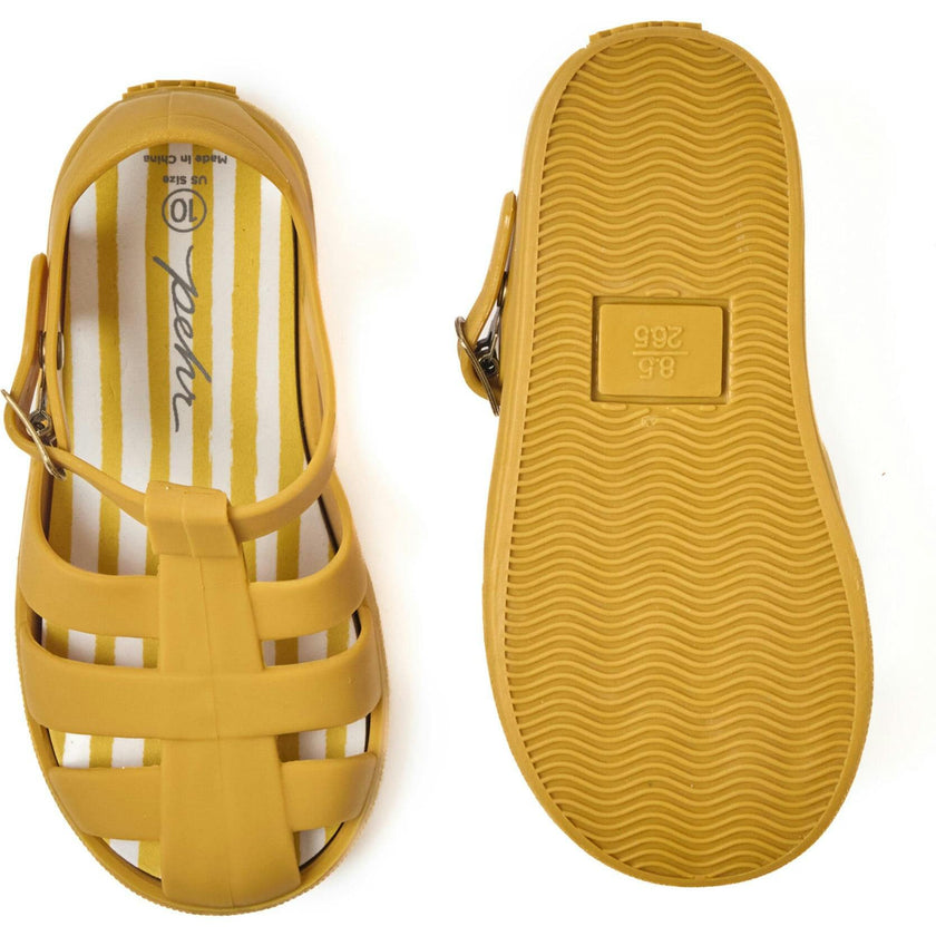 Water-Repellent Fisherman Sandal