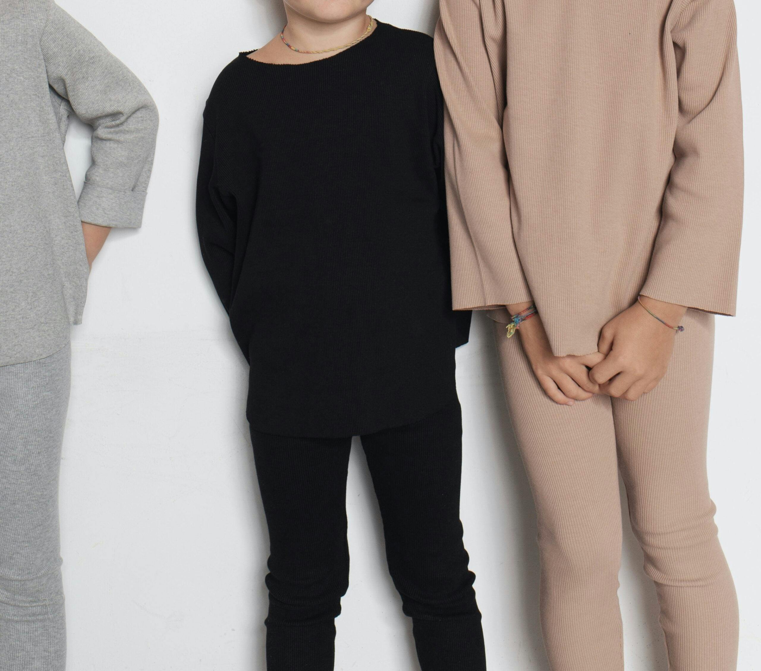RIB SWEATSHIRT