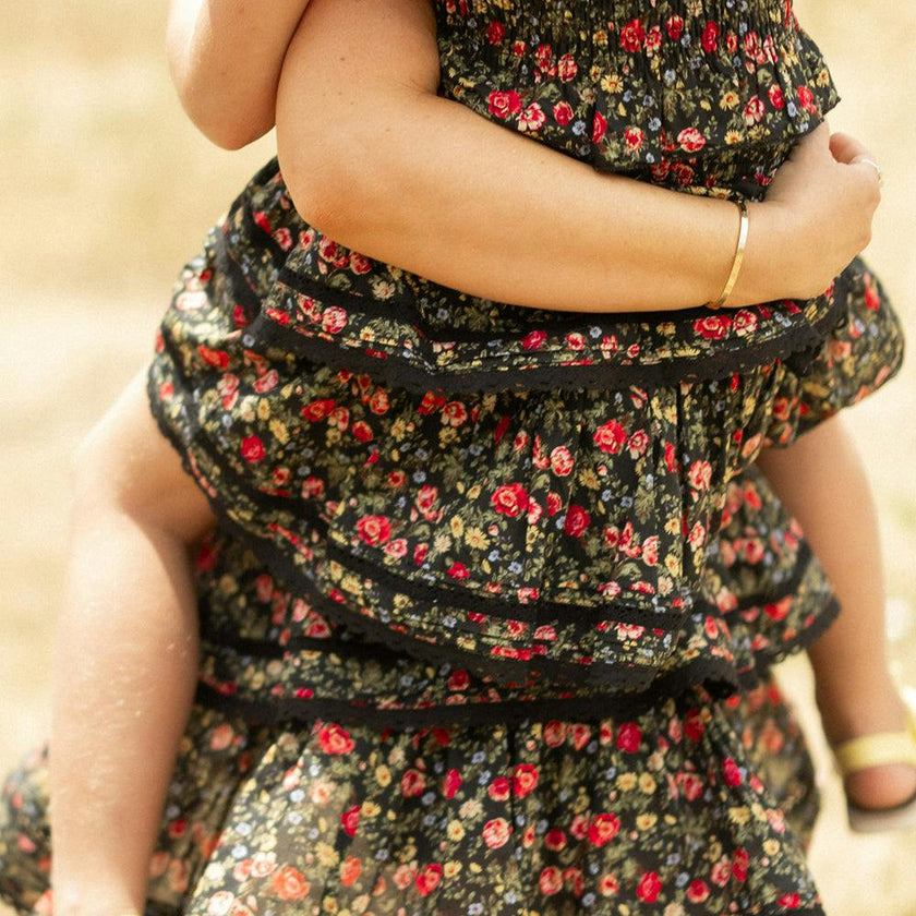 Mini Annalise Skirt in Obsidian Vintage Poppies