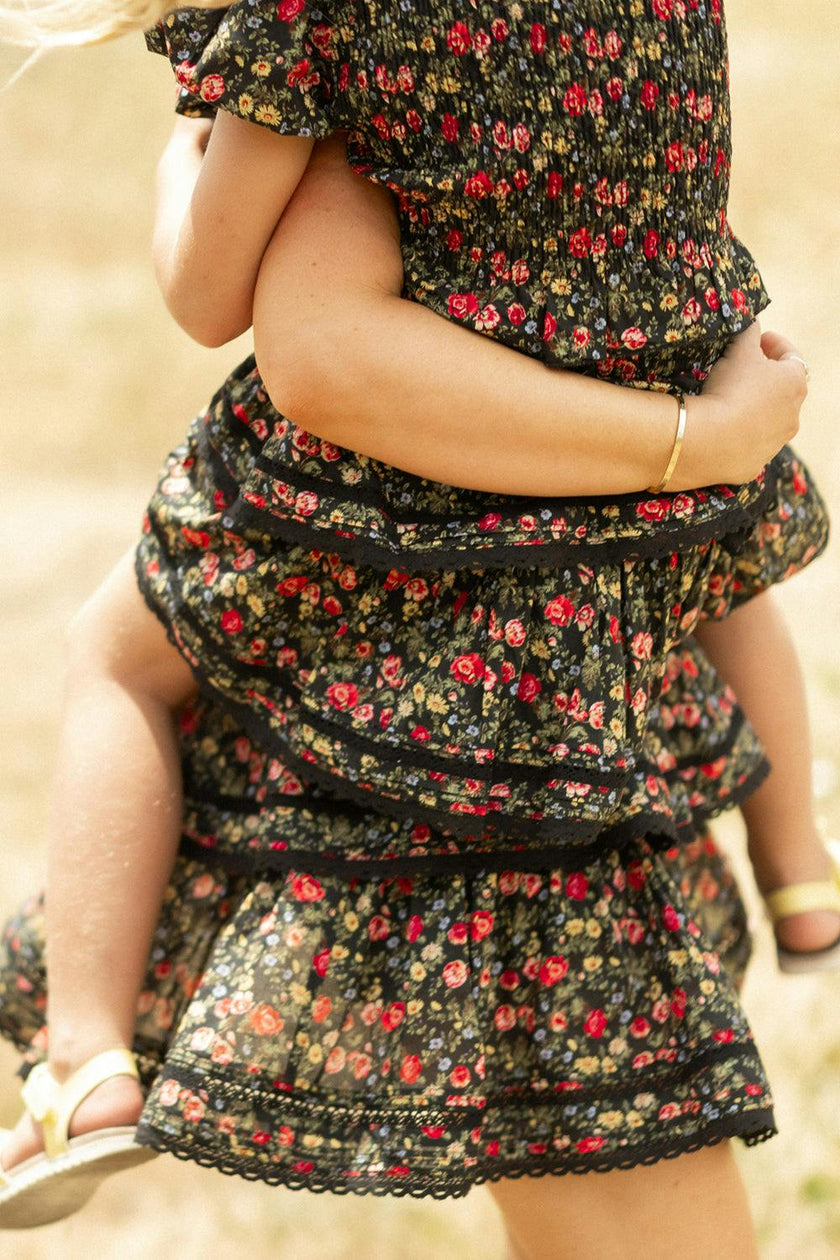 Mini Annalise Skirt in Obsidian Vintage Poppies