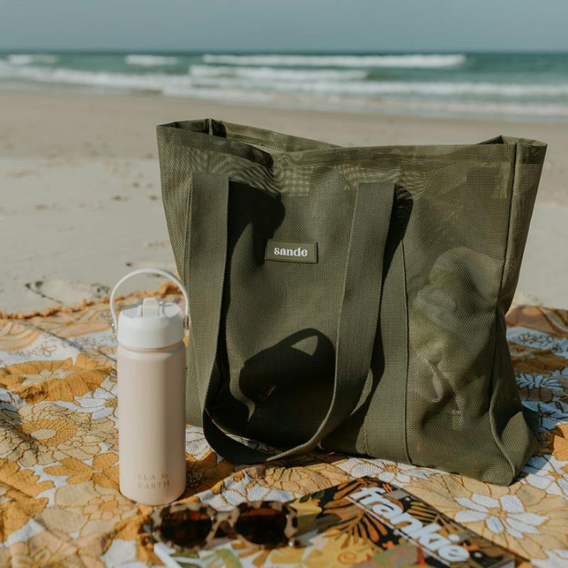 Beach Hauler™ - Mini Mesh Beach Bag – Pandanus