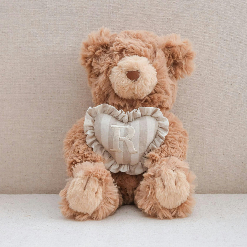INITIAL TEDDY