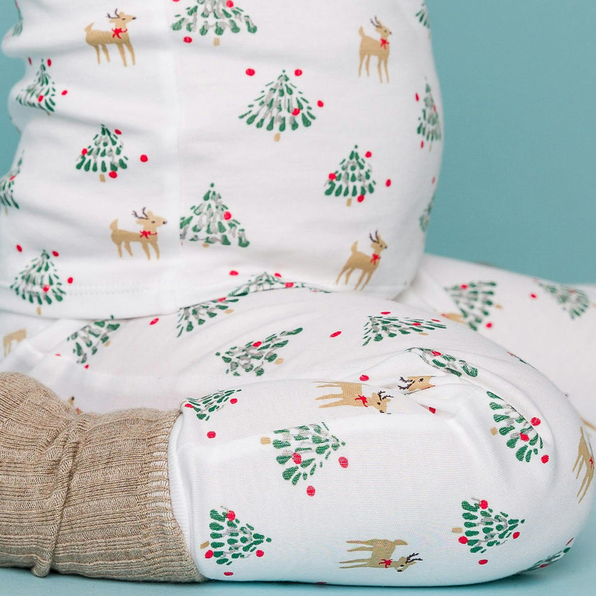 The Organic Long Sleeve Pajama Set [Tinsel Trees]
