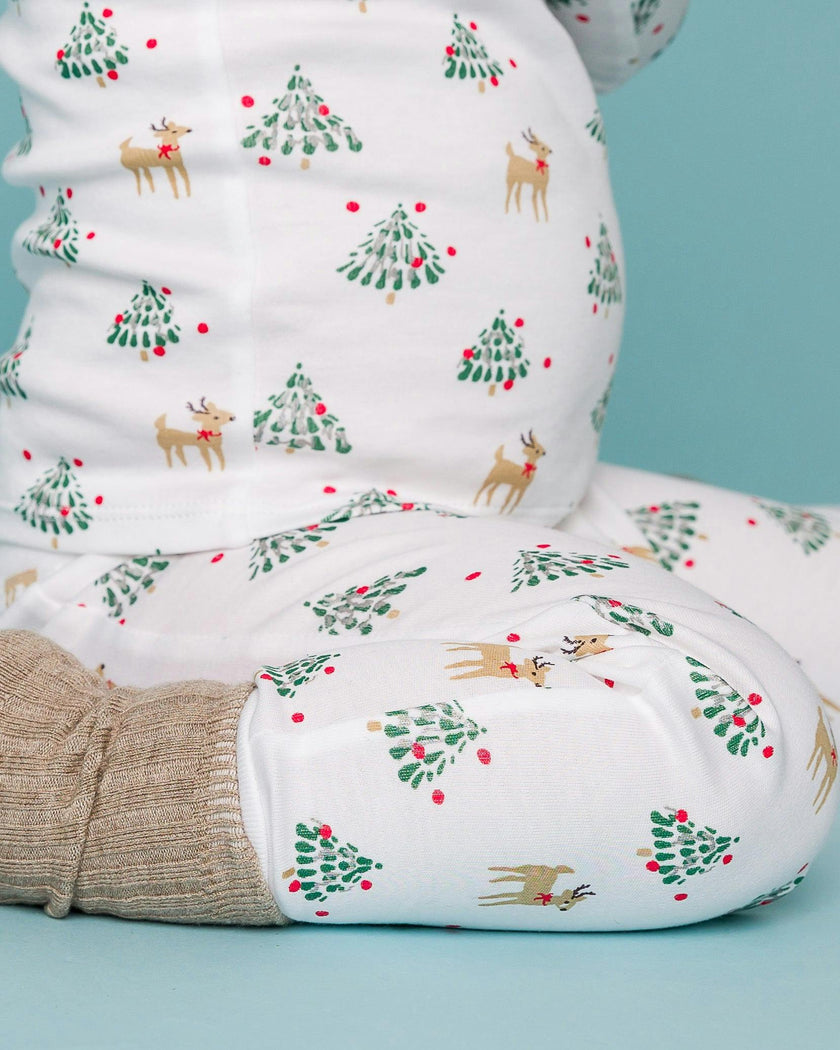 The Organic Long Sleeve Pajama Set [Tinsel Trees]