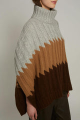 OLIVIA PONCHO
