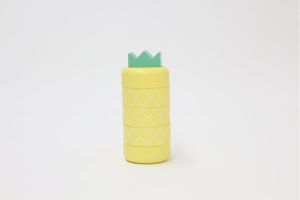 Aloha pineapple topple game & stacker