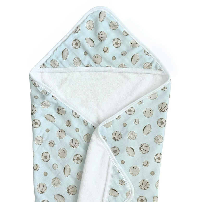 Hooded Towel in Vintage Vroom