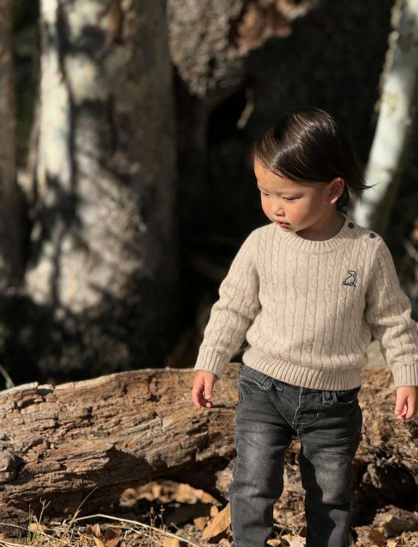 CLASSY beige cable sweater