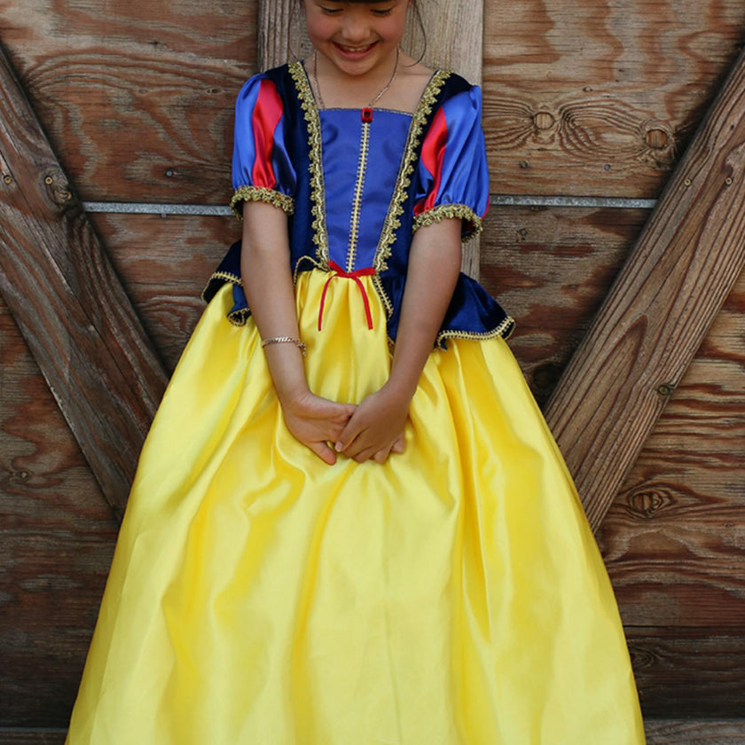 Deluxe Snow White