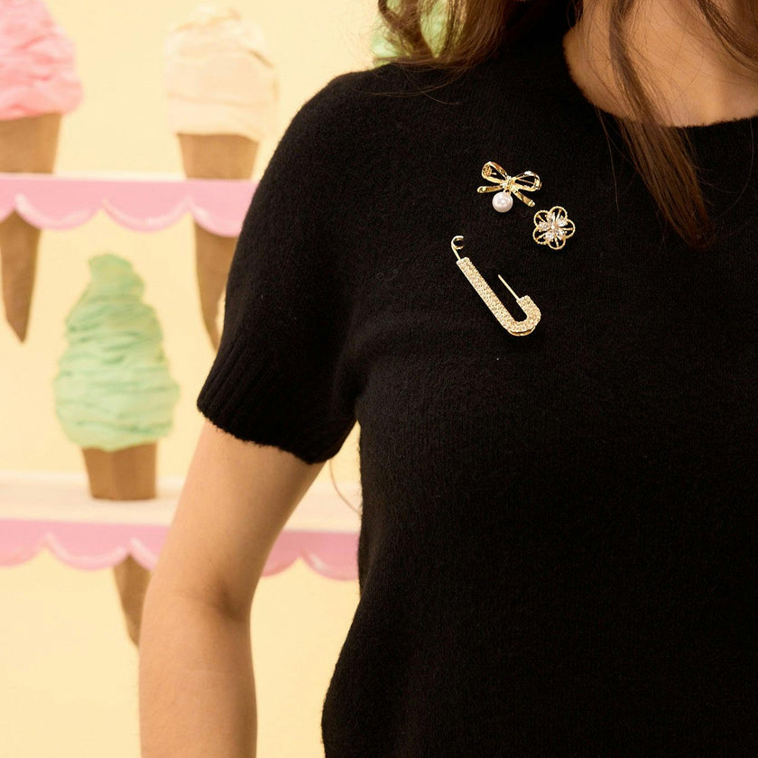 Lila Top in Black