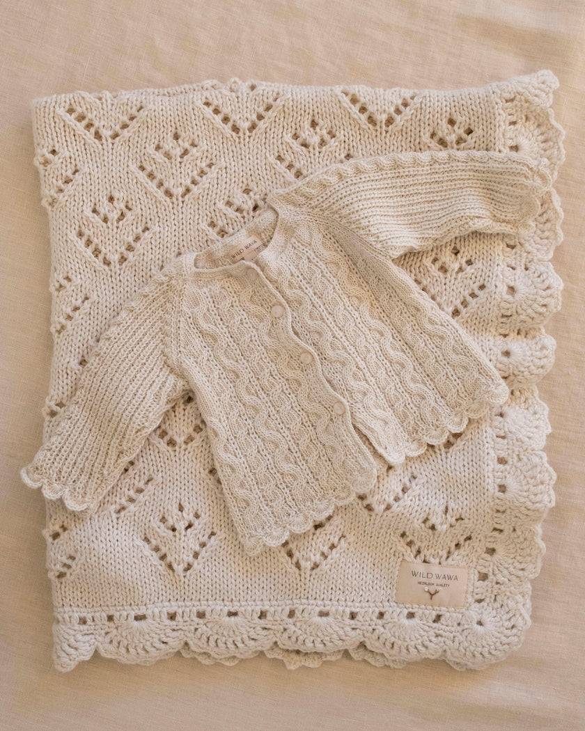 Knitted Blanket w/ Crochet Trim