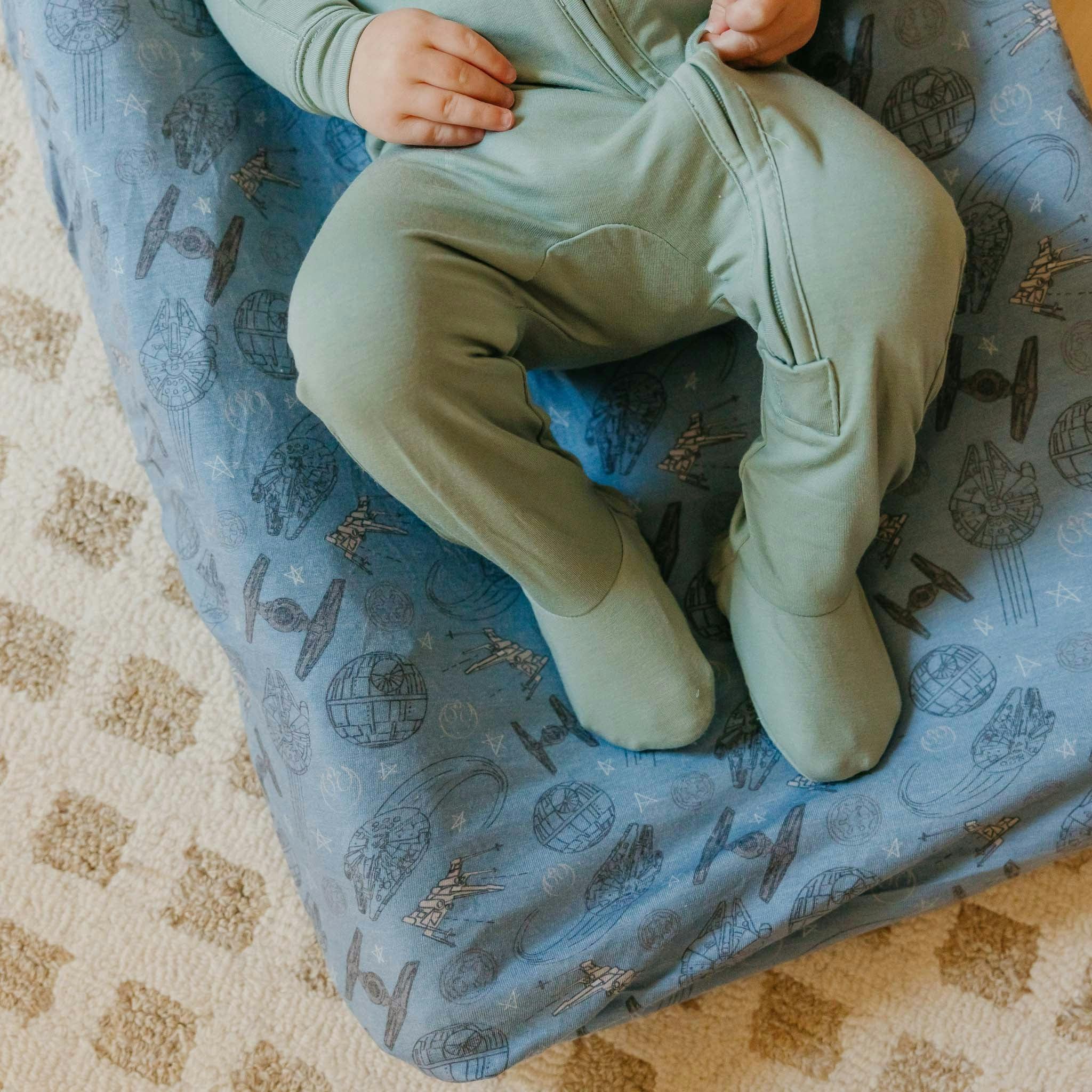 Premium Knit Diaper Changing Pad Cover - Starships