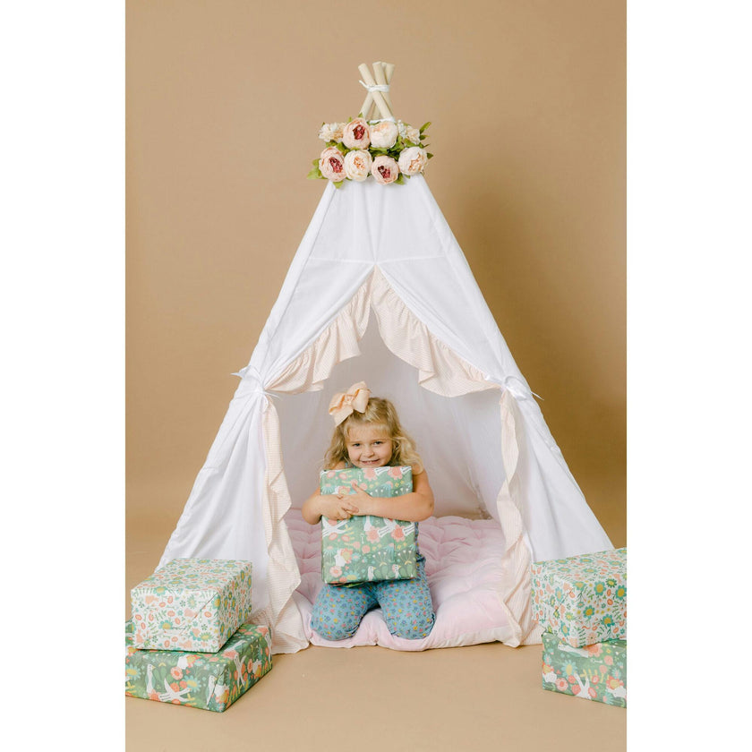Eliza Ruffled Play Tent