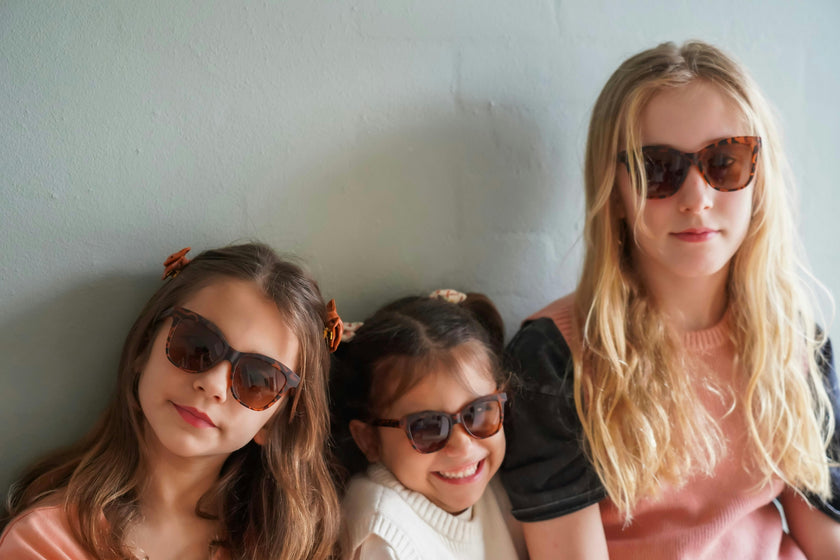 Iconic Wayfarer Ombre  | Polarized Sunglasses | Adult | 15+ Y