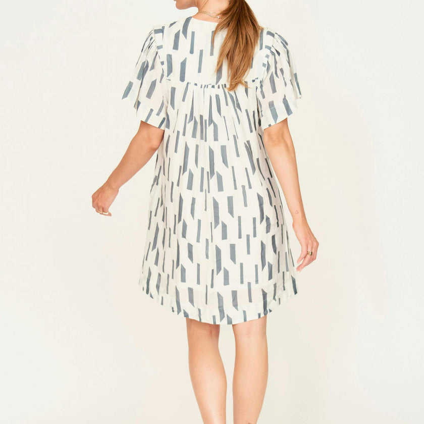 Belem Dress in White Rainfall