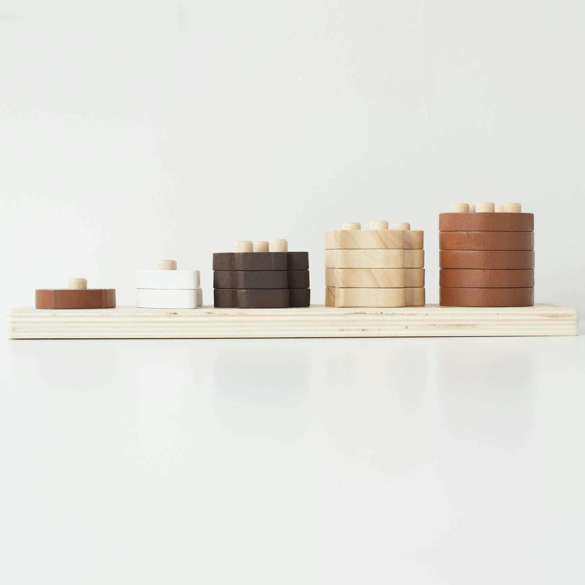 Wee Gallery Count and Stack Toy