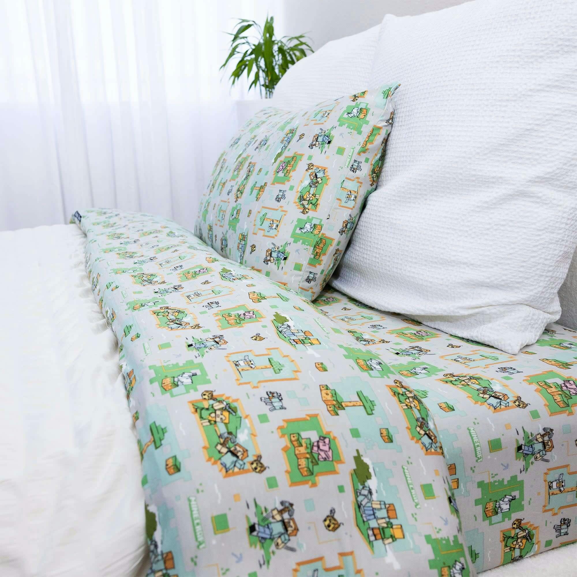 Minecraft Overworld Dreams Bamboo Twin Sheet Set