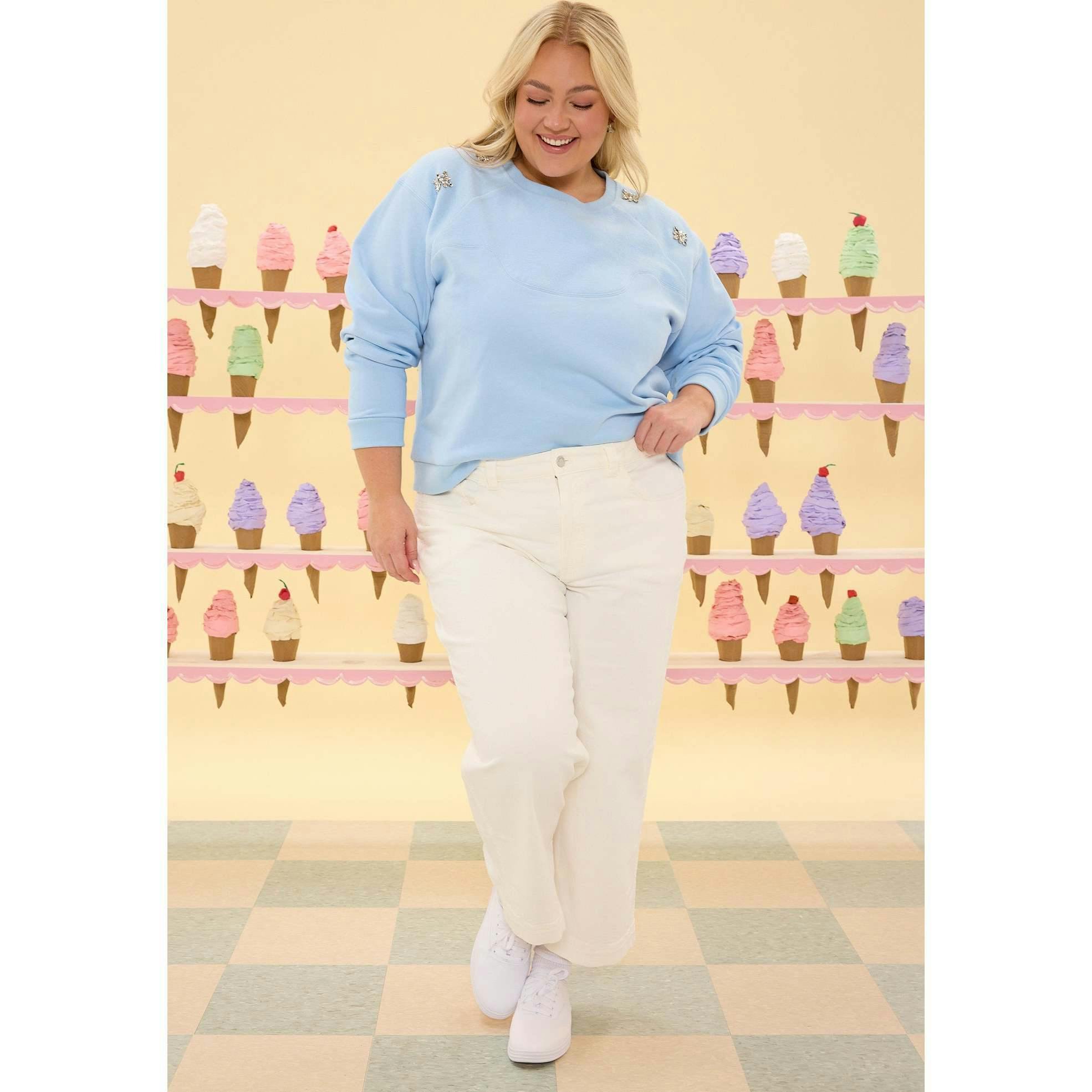 Casey Crewneck Sweatshirt in Light Blue