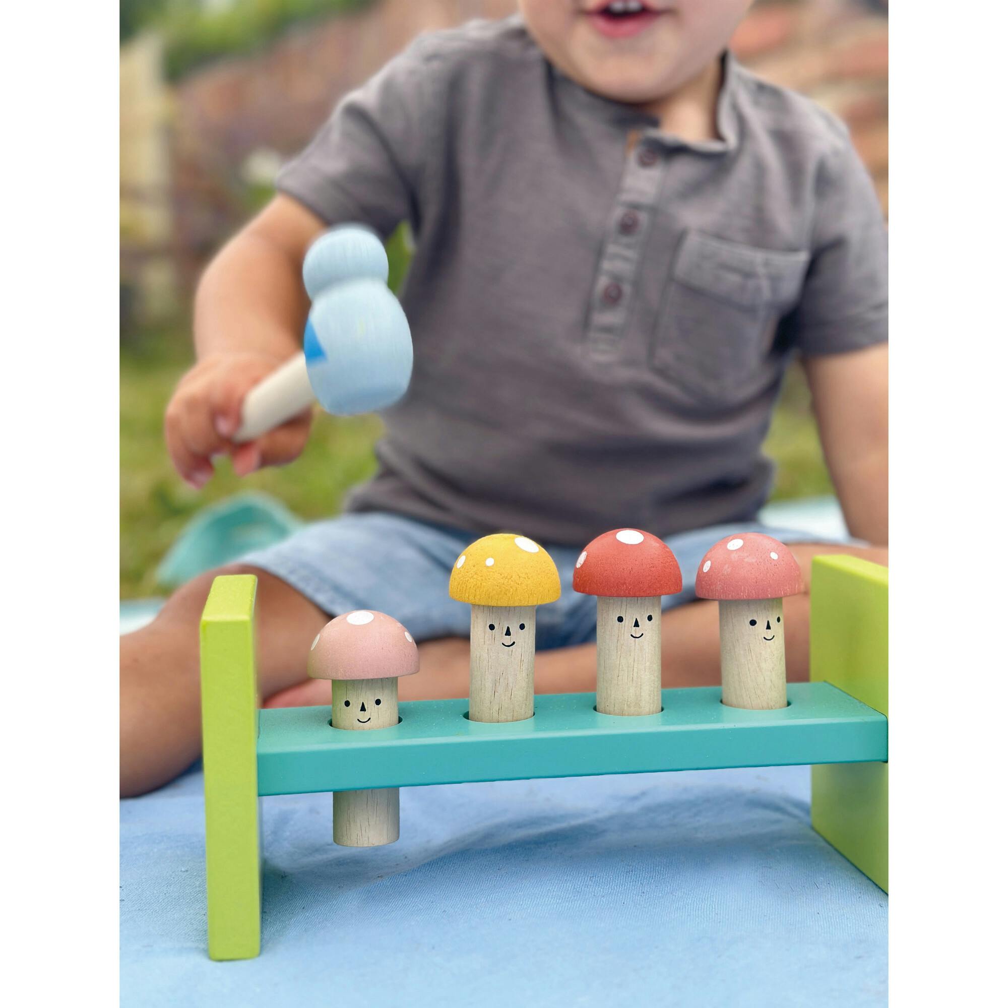 Woodland Hammer Toy