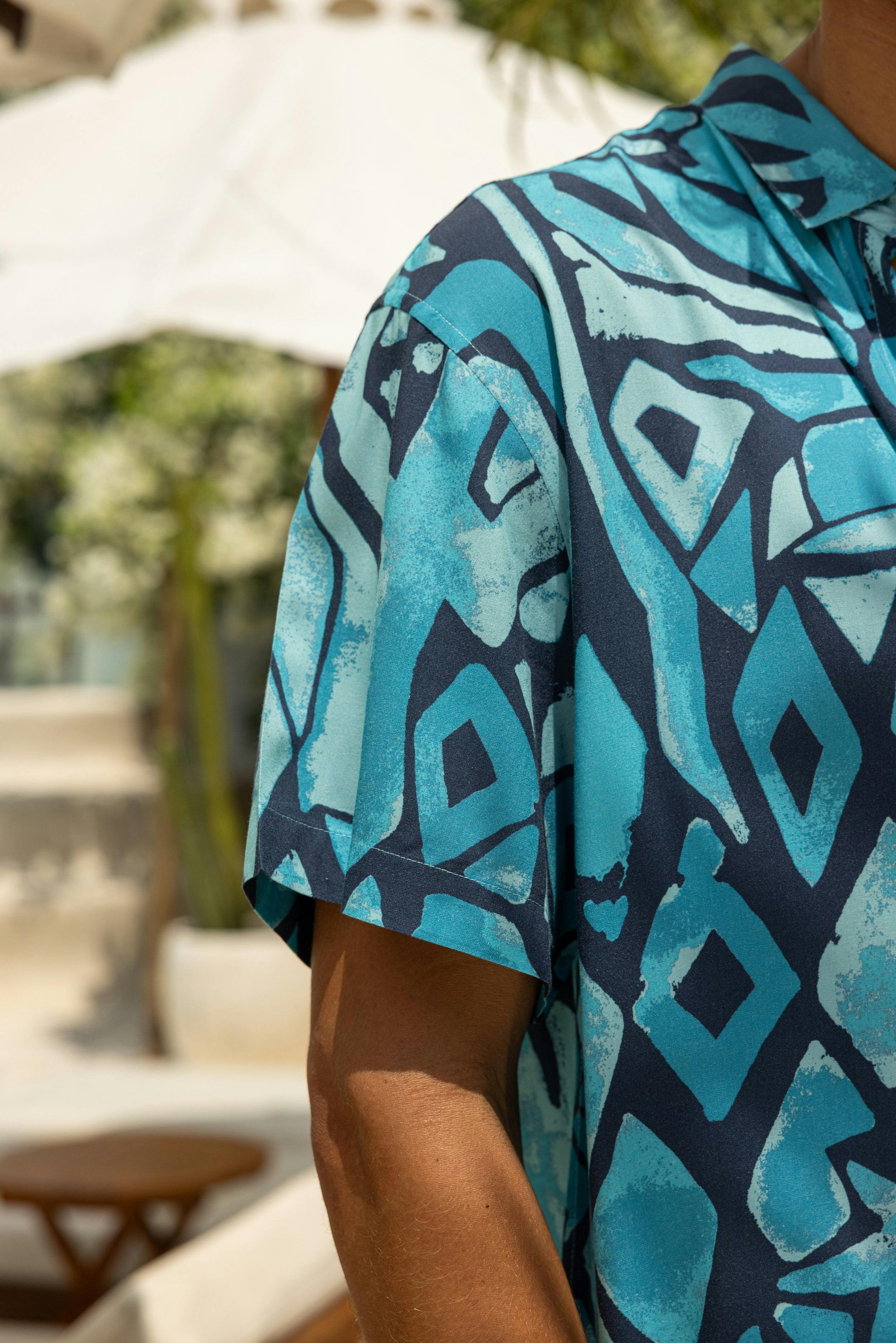 The Desert Island - Full Moon - Short Sleeve Shirt
