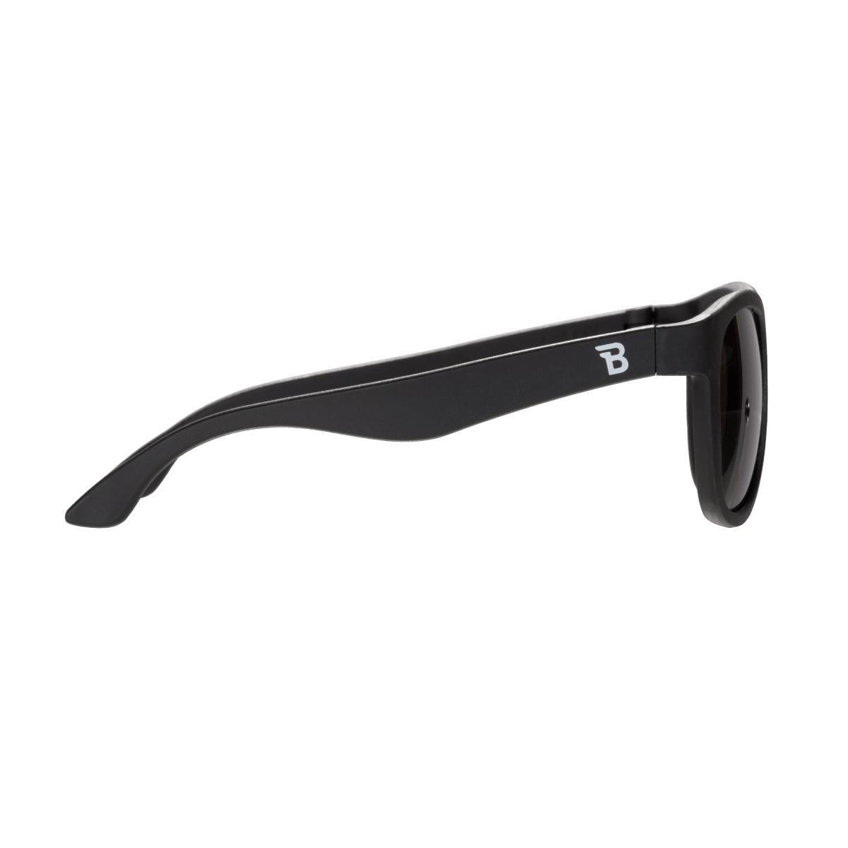 Jet Black Navigator | Polarized Smoke Lenses