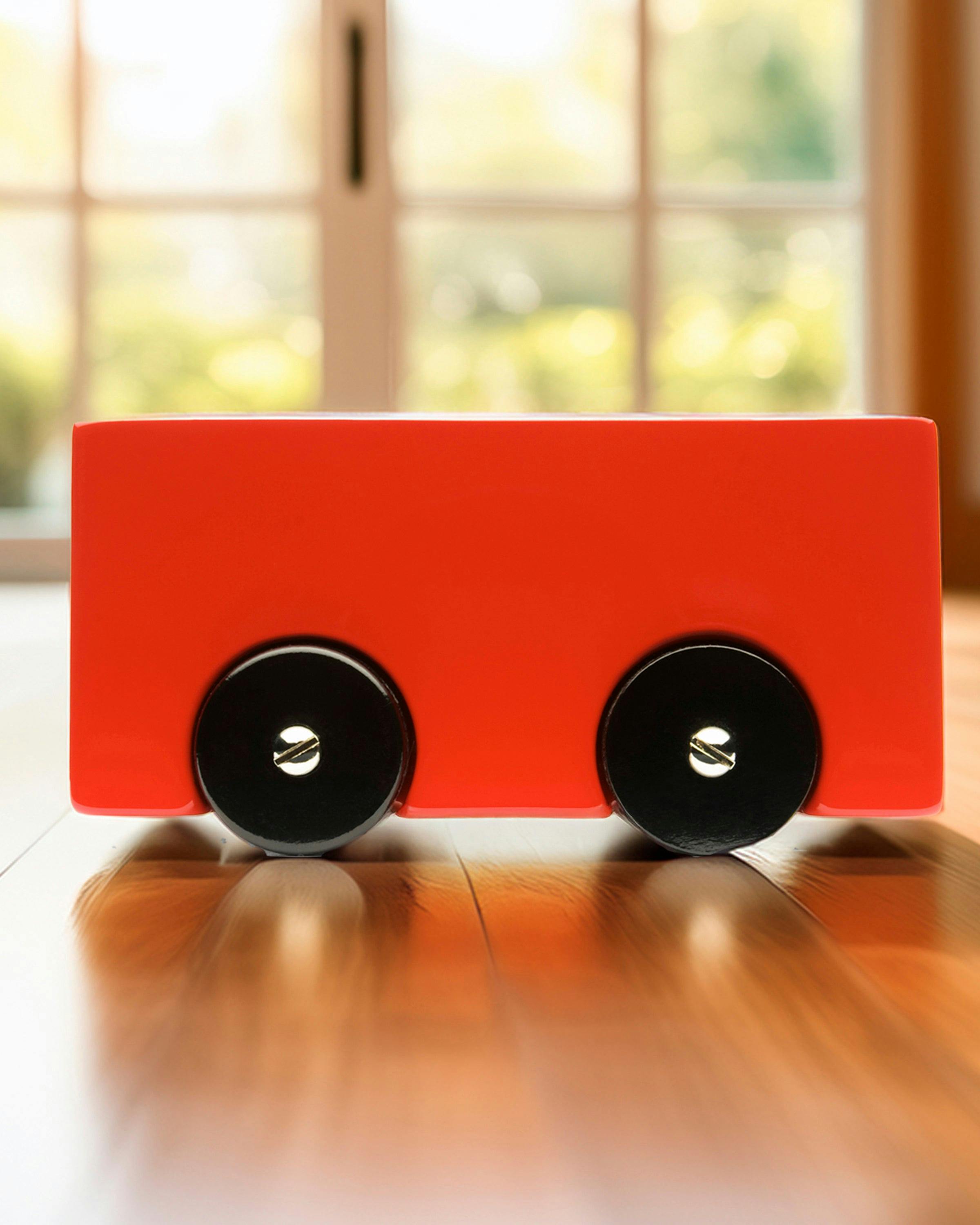 Car Streambox Red