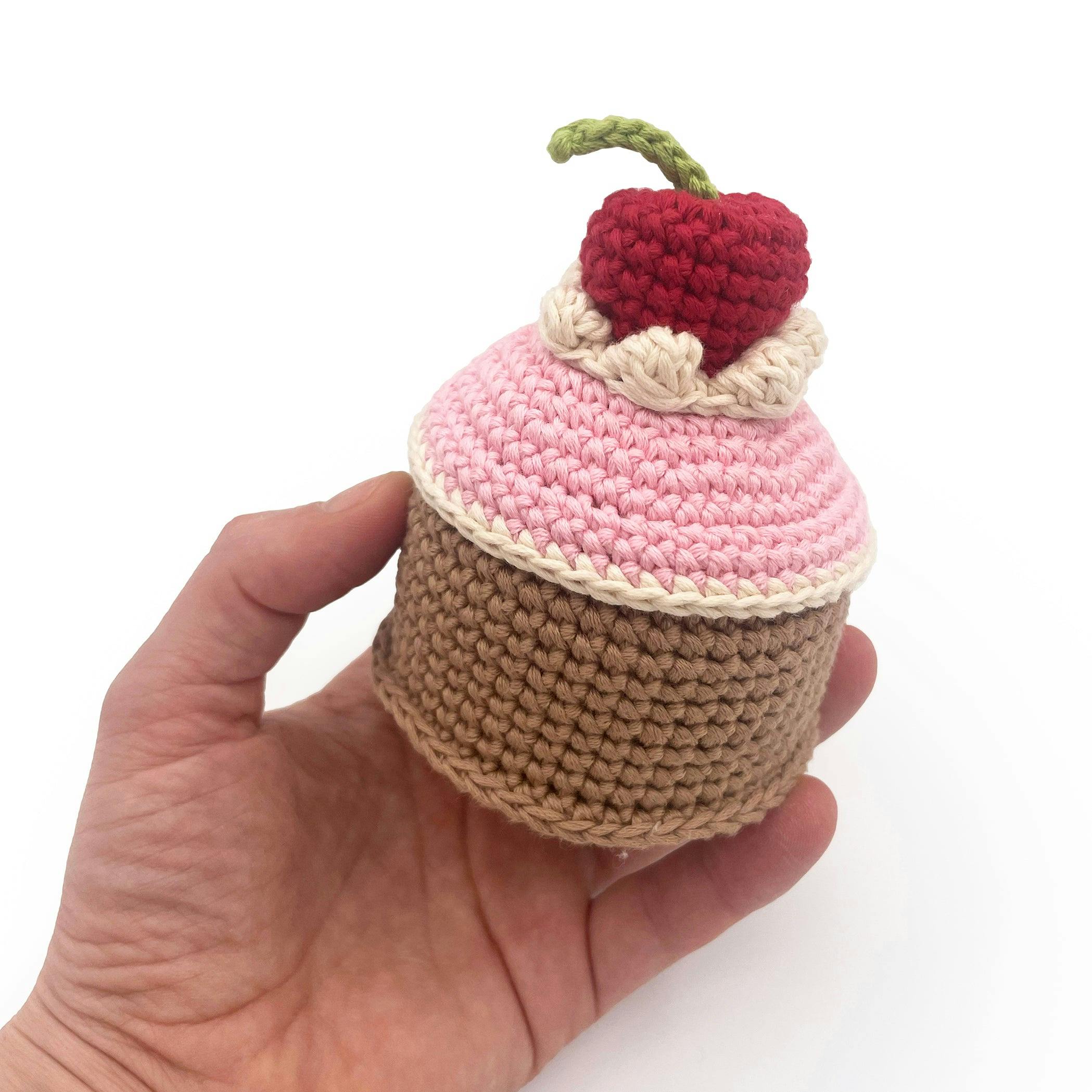 Cherry cake 100% organic cotton rattle