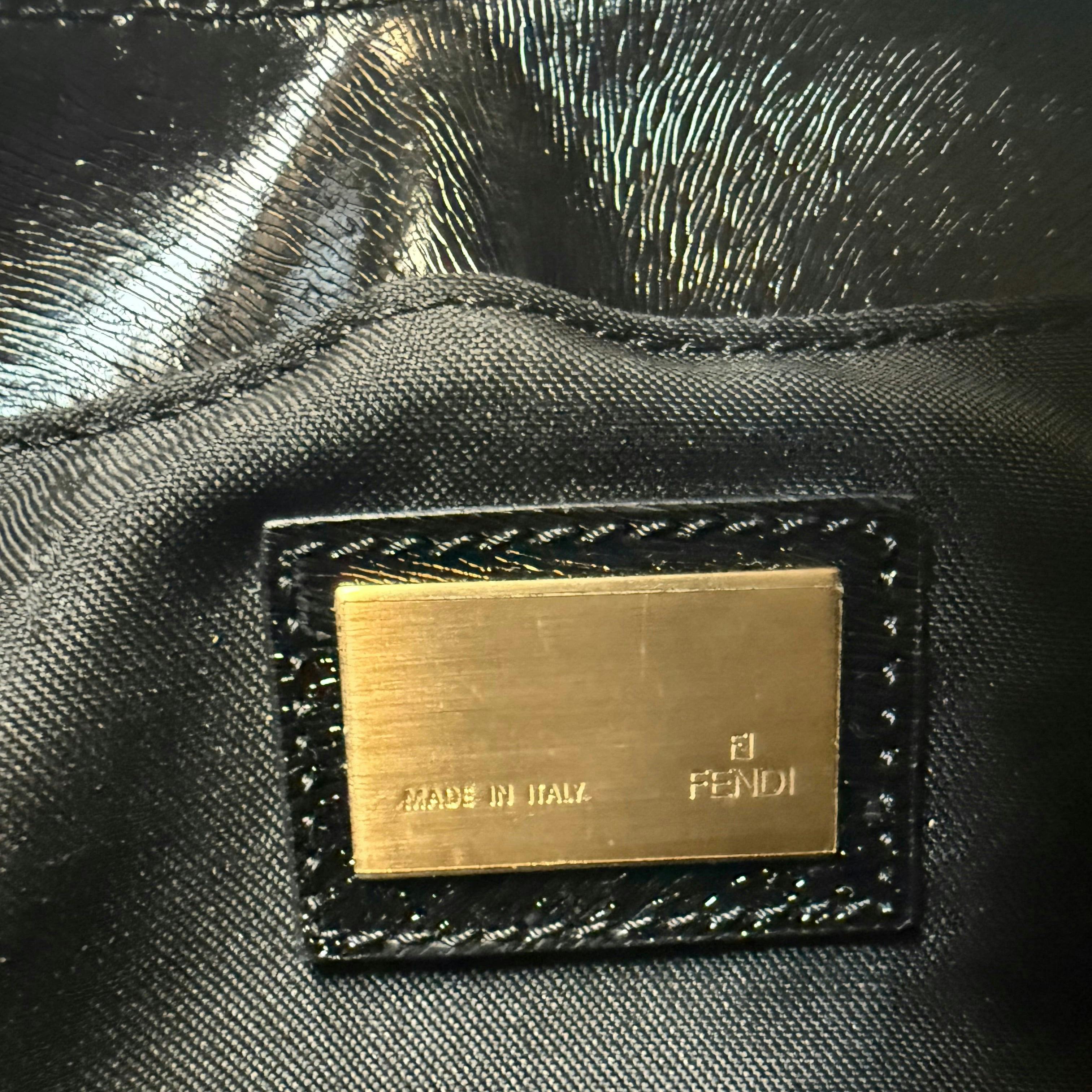 *Preloved* Fendi Vintage Shadow Shoulder