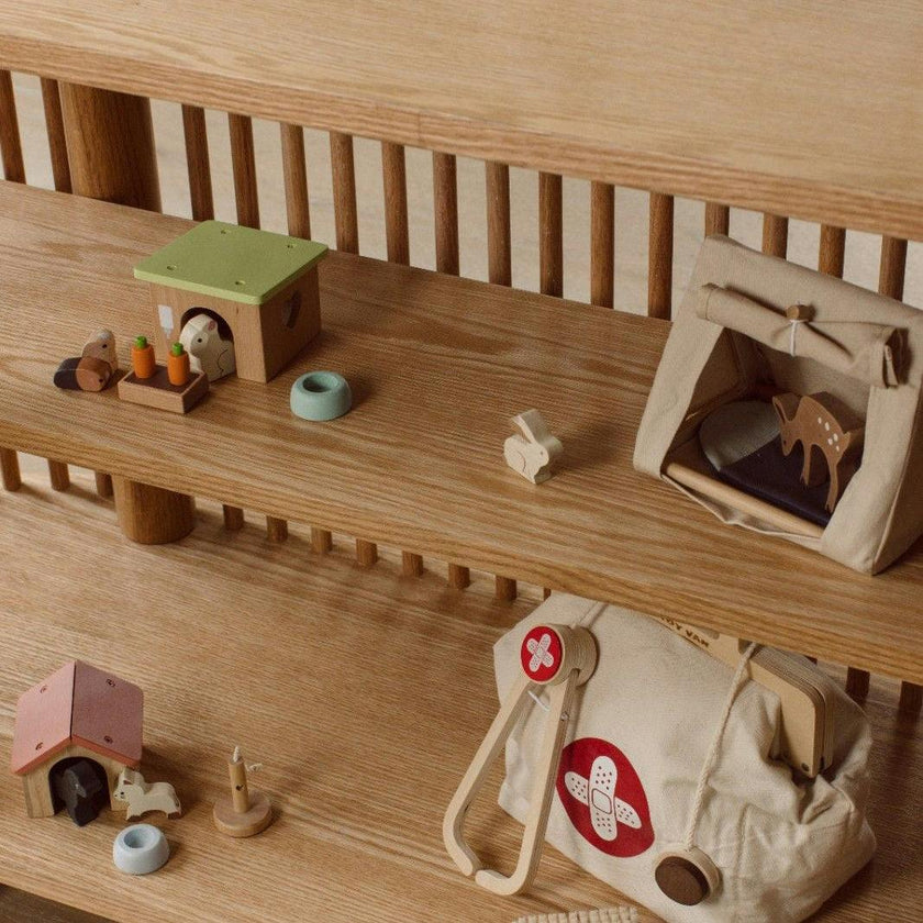 Oak Two Tiered Fluted Shelf