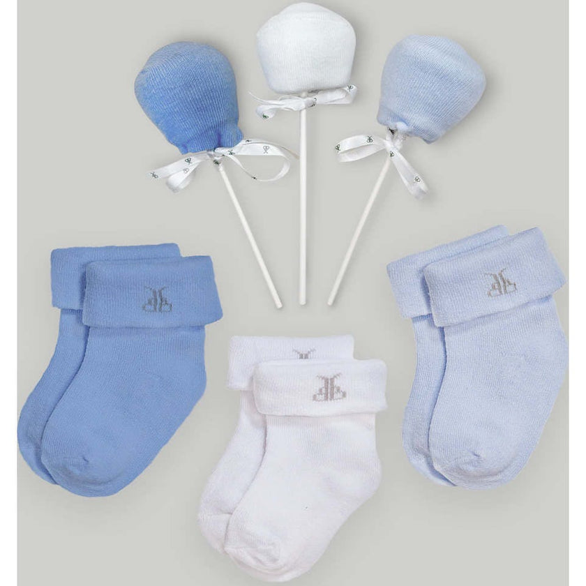 Personalized Zachery Moses Basket Baby Hamper