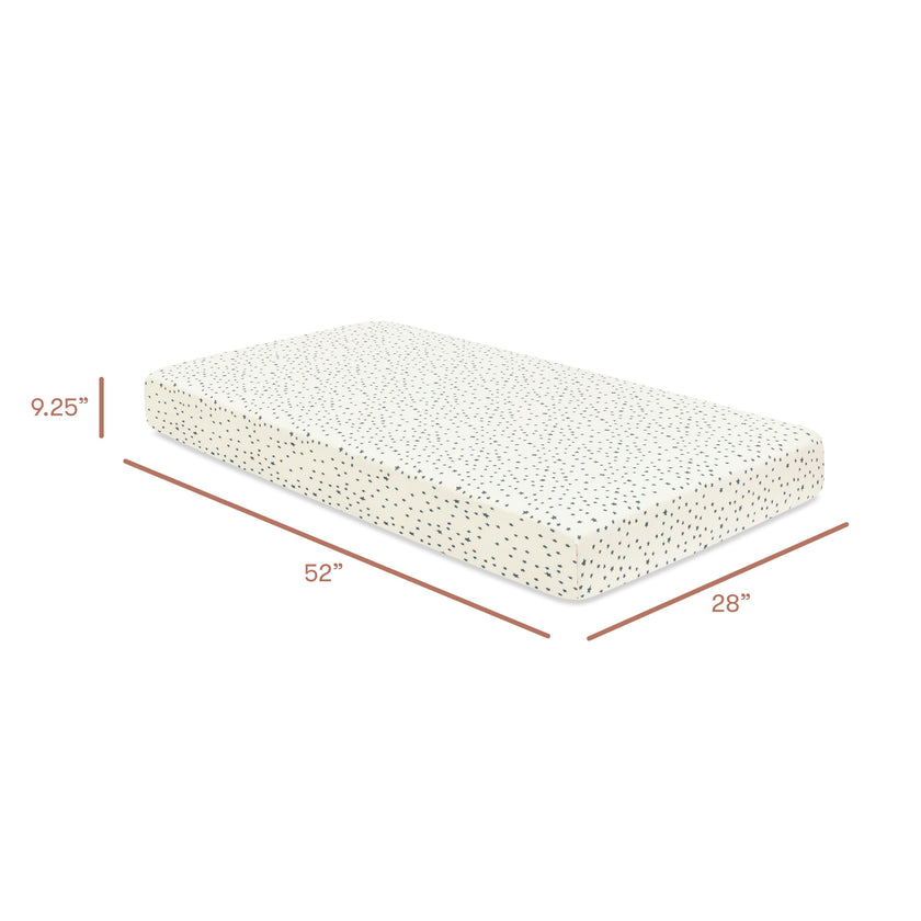 Crib Sheet in GOTS Certified Organic Brushed Cotton in Ivory with Navy Stars