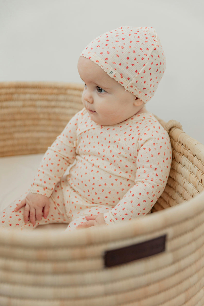 Flower Print Crinkle Snap Front Floral Romper and Hat Two Piece Set