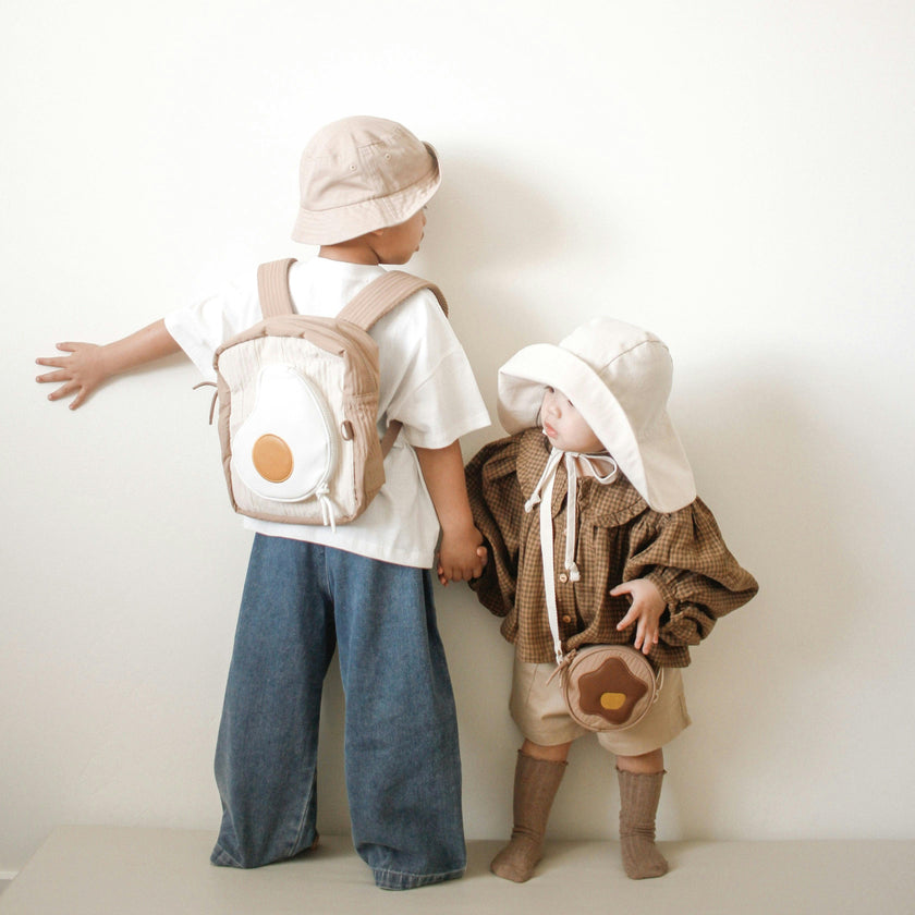 PANCAKE sling bag