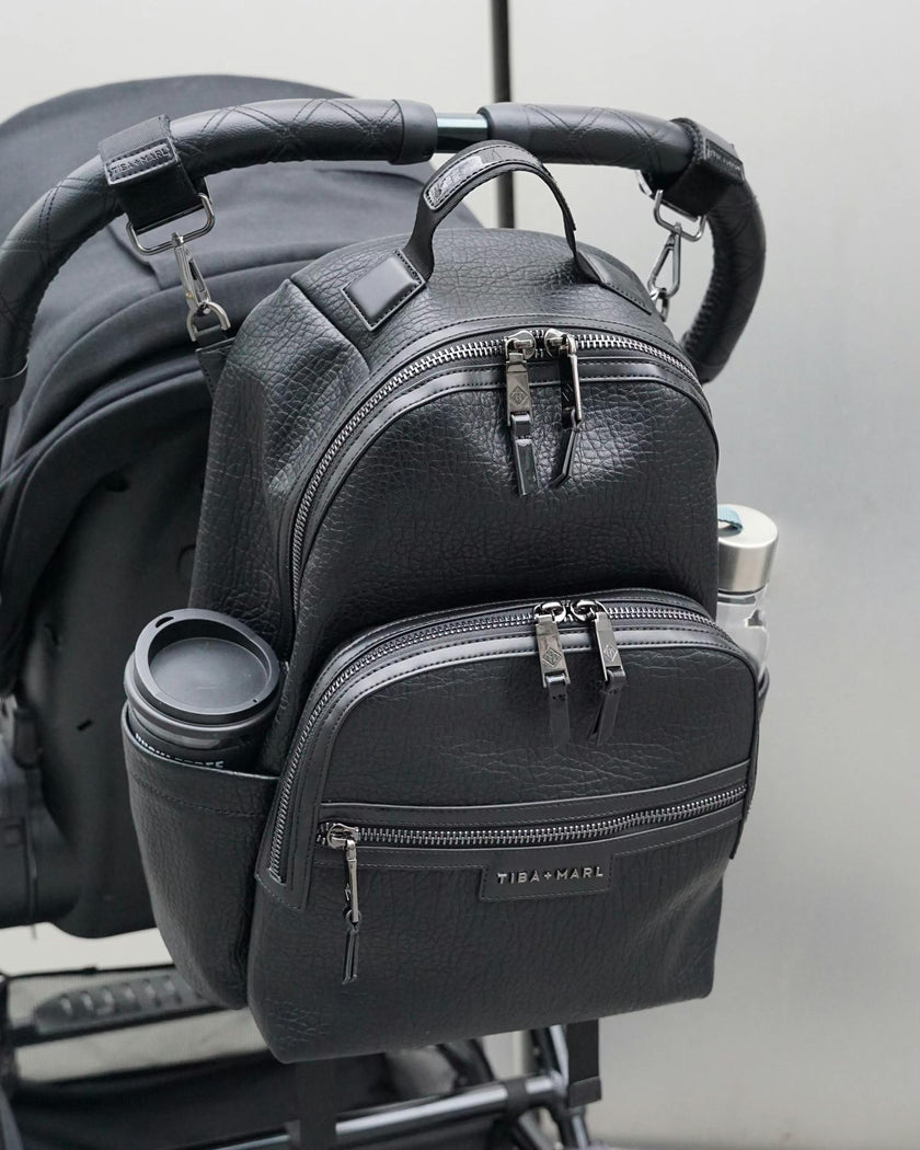 Elwood 2.0 Changing Backpack Black