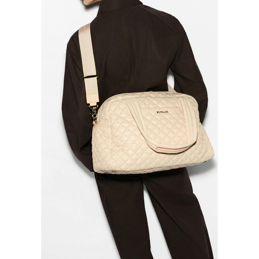 Sand Medium Metro Tote Deluxe