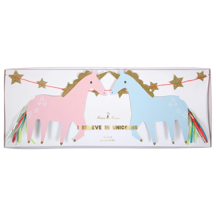 I Believe In Unicorns Garland Set