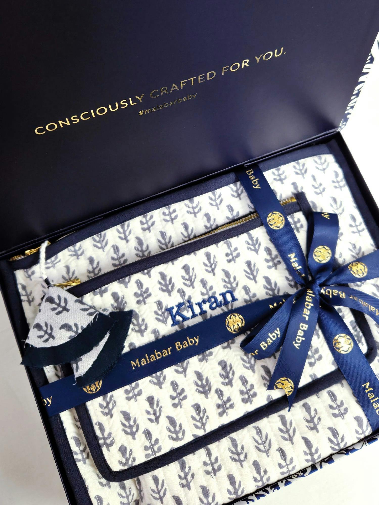 Toiletry Vanity Gift Set - Free Embroidery!