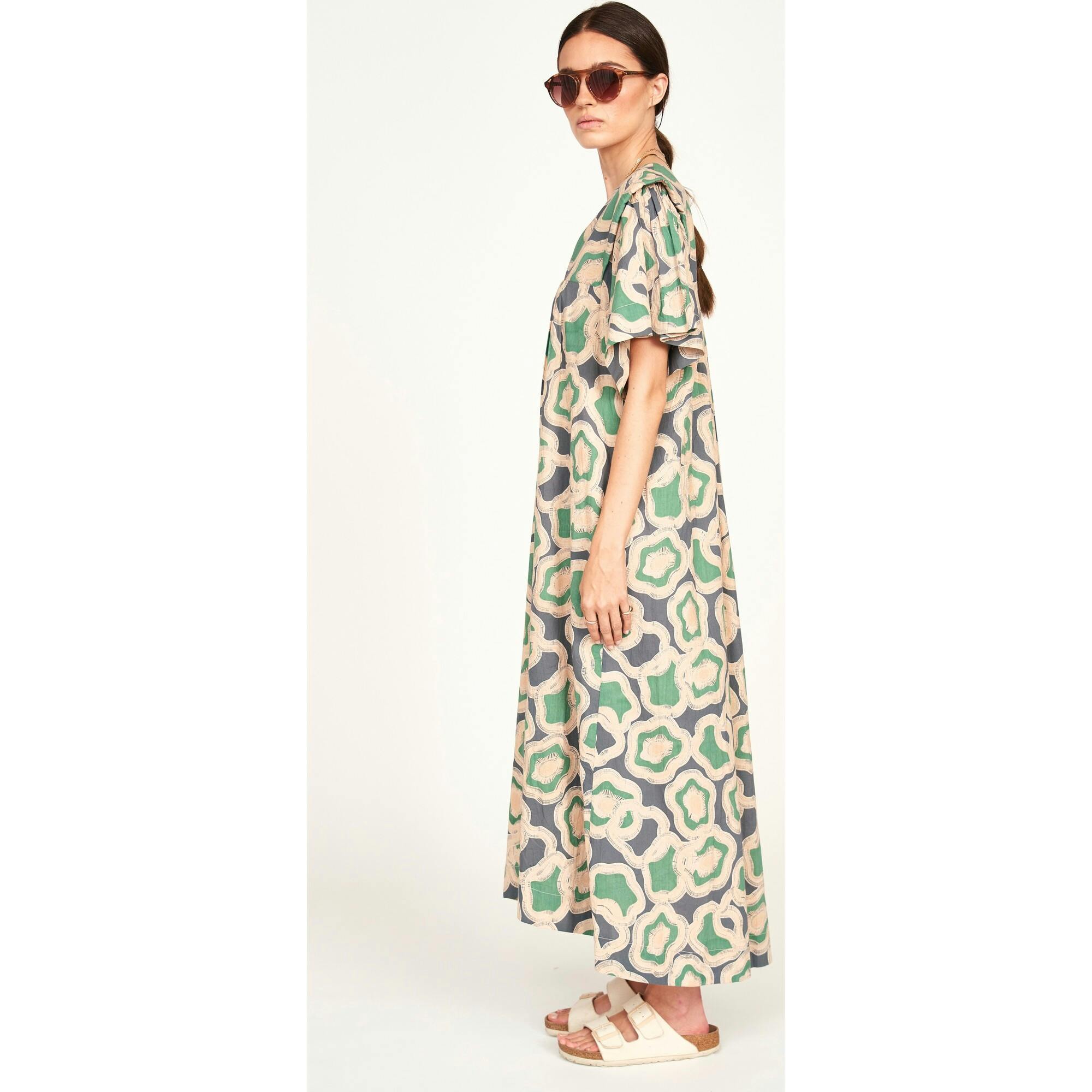 Belem Caftan in Marine Puddles