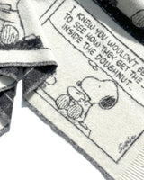 Blanket PEANUTS DOUGHNUT Comic Strip Black / White 4.25 x 6.5ft
