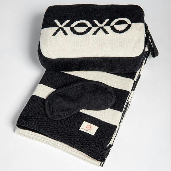 Xoxo Reversible Stripes Blanket Travel Set