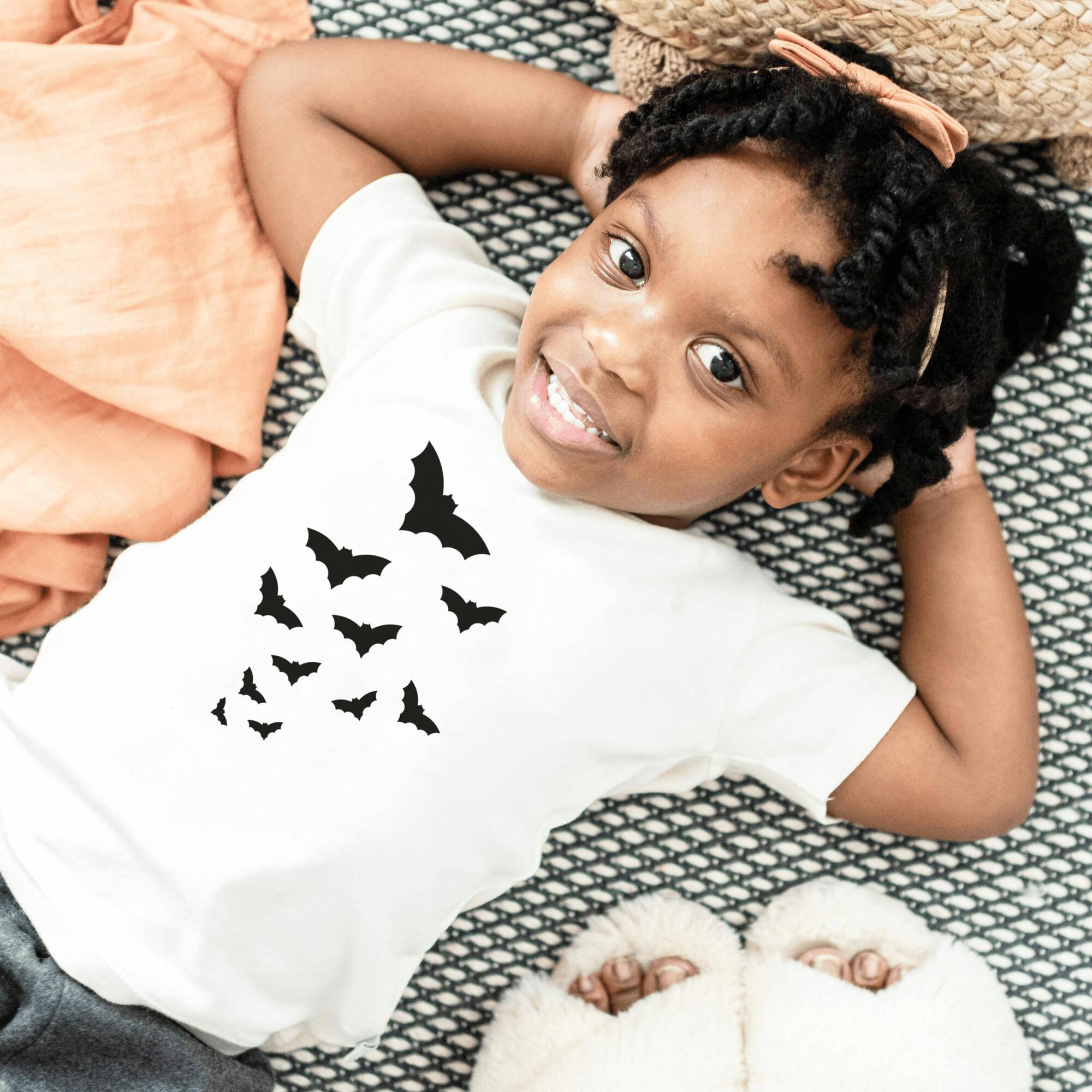 graphic tee | bats