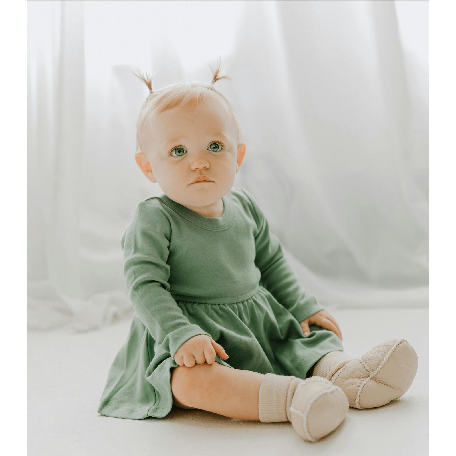 long sleeve twirl dress | Basil Green