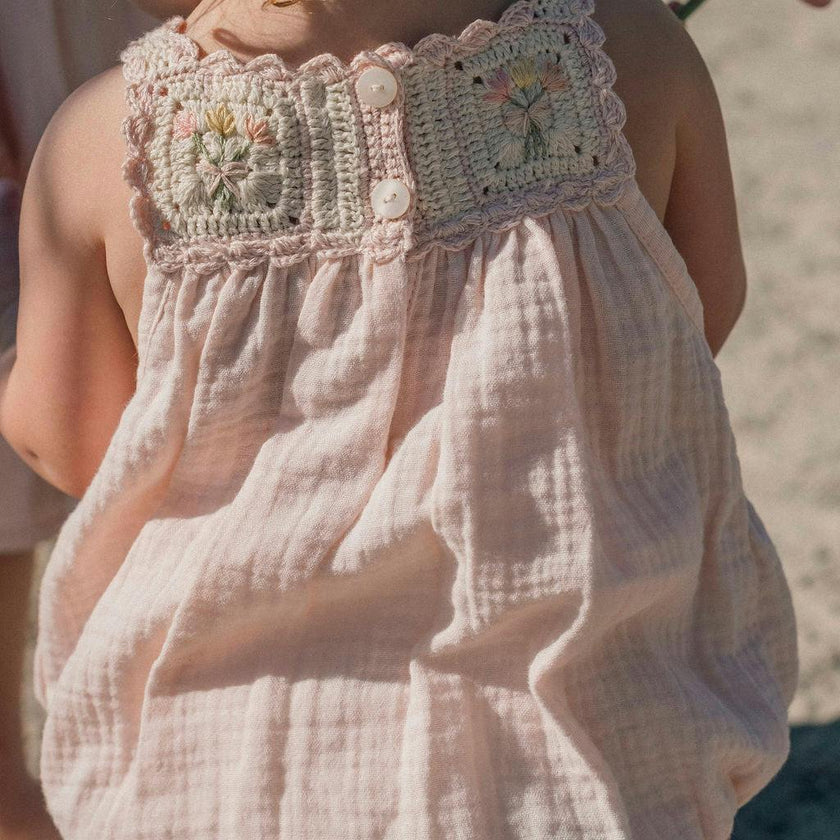 Crochet Bubble in Petal Bouquet